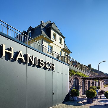 Außenfassade der Vinothek