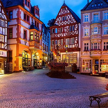 Marktplatz im Abendlicht