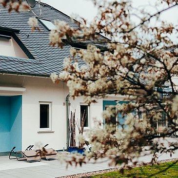 Feriendomizil Roussel im Frühling