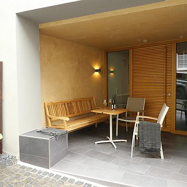 Rathausplatz Nr. 9