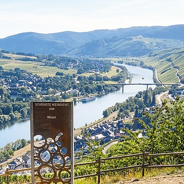Schönste Weinsicht Lieser