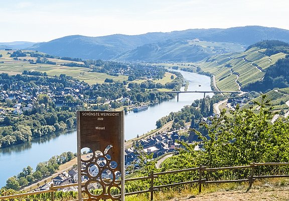 Schönste Weinsicht Lieser