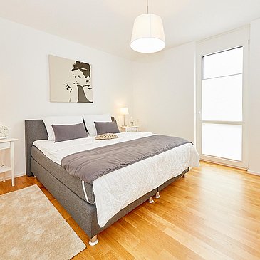 Schlafzimmer 1