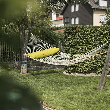 Garten mit Hängematte