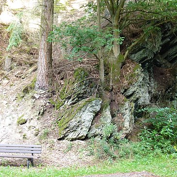 Rastmöglichkeit entlang des Weges