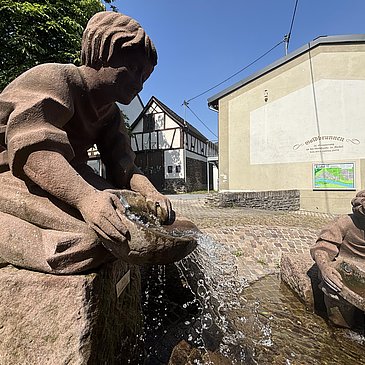 Goldgräberbrunnen Wasser