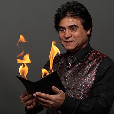 Zauberer Hamid- feuertasche