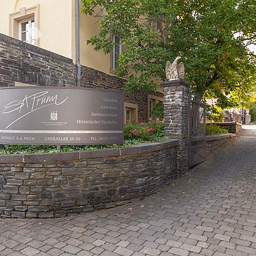 Haupt-Einfahrt