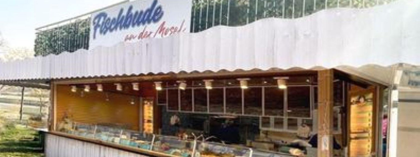 Fischbude an der Mosel