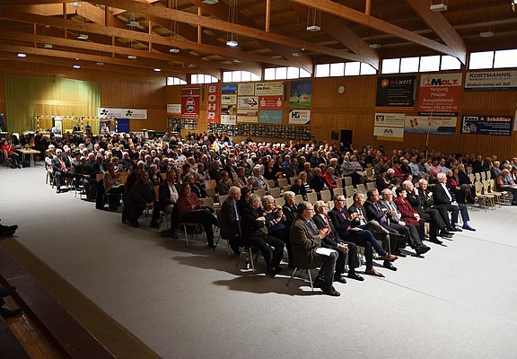 Veranstaltungn in der Hirtenfeldhalle