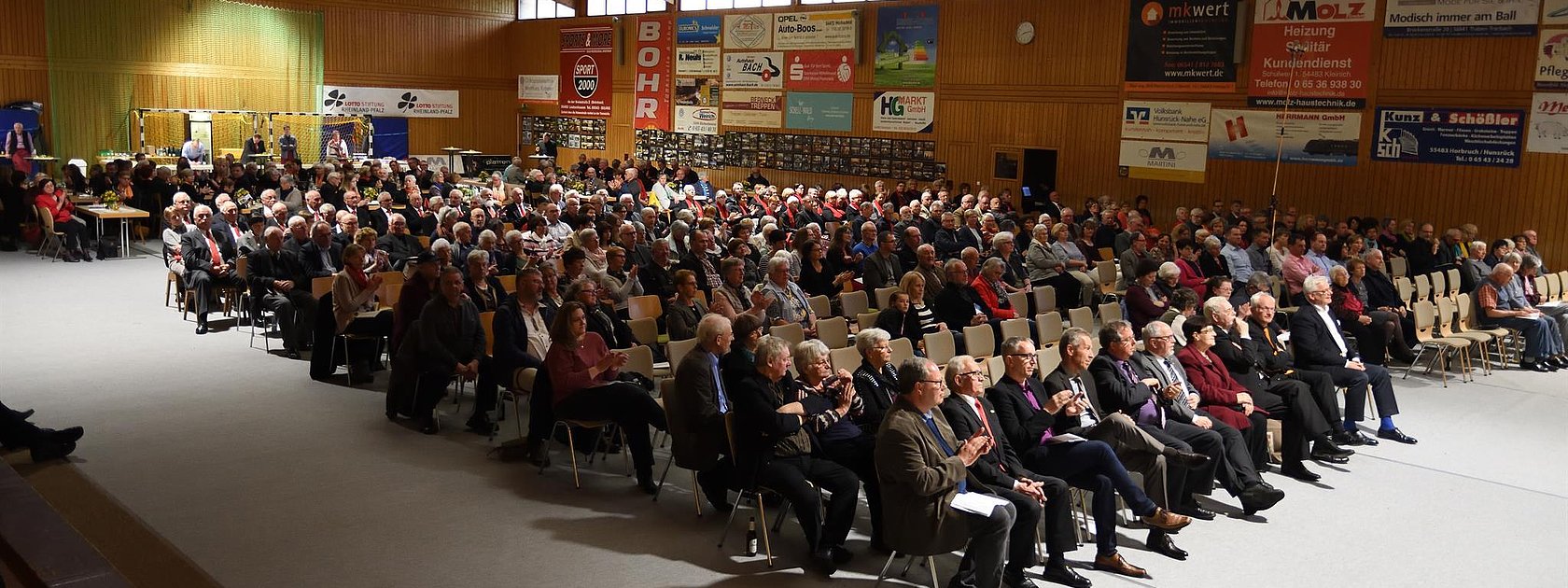 Veranstaltungn in der Hirtenfeldhalle
