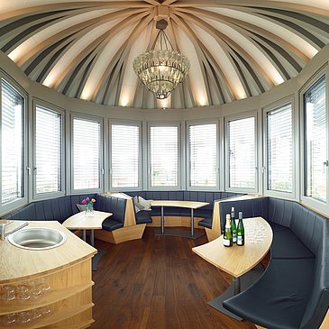 Sitzecke im Turm
