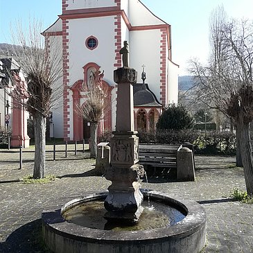 Pfarrer-Johannes-Hau-Brunnen