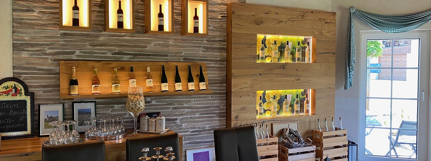 Weinprobe in der Vinothek Löwen-Herges