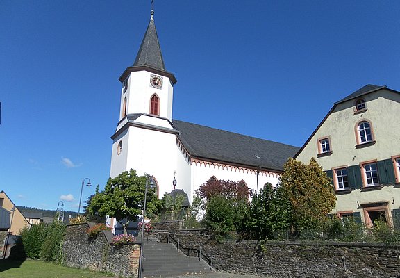 Kirche Maring-Noviand