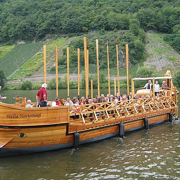 Römerweinschiff auf der Mosel