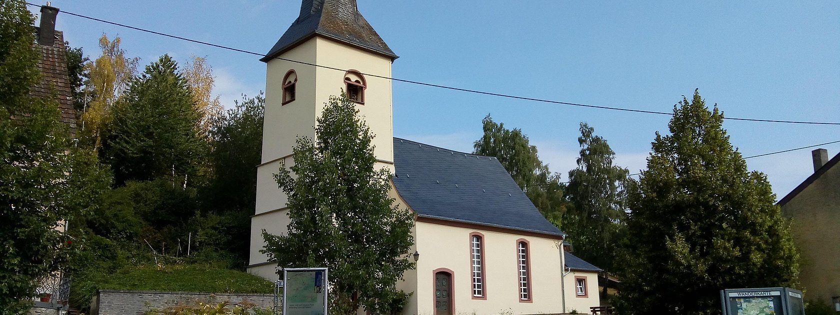 Evangeliche Kirche in Burgen