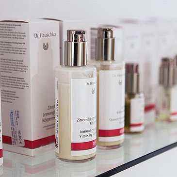 Naturkosmetik Dr. Hauschka imFeriendomizil Roussel
