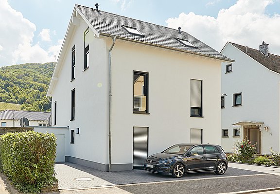 Susannes Burgblick_Hausansicht