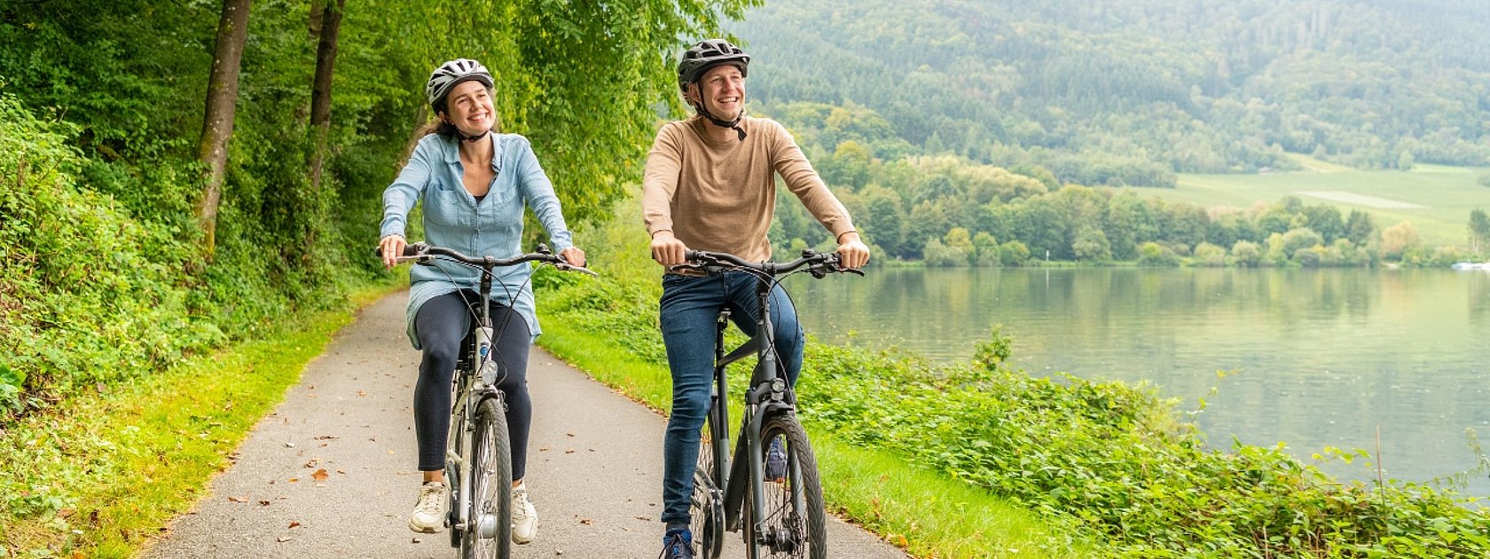 Auf dem Mosel-Radweg zwischen Mehring und Detzem