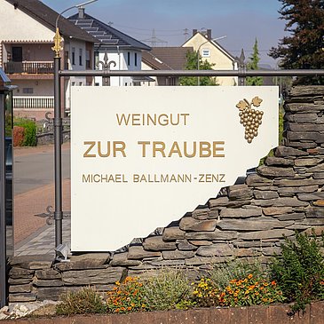 Hausschild Weingut Ballmann-Zenz