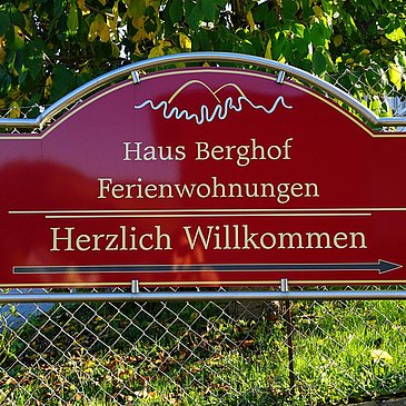 Herzlich Willkommen im Haus Berghof